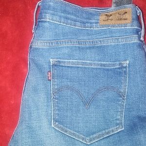 Levi's Shorts